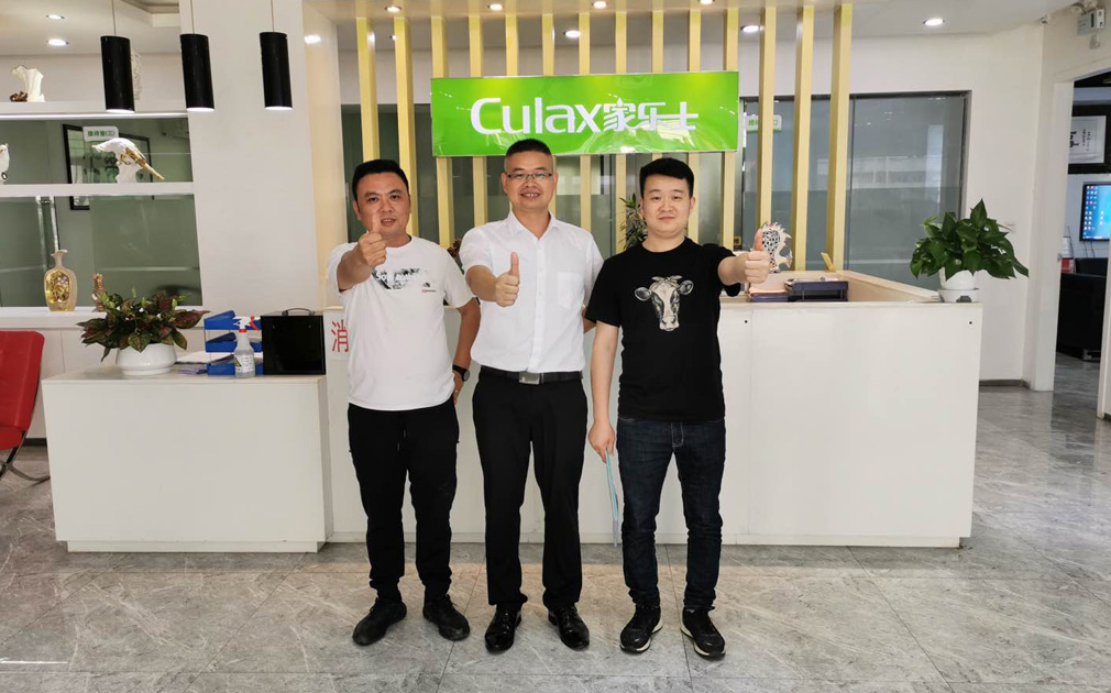 家樂事5S凈水器專業(yè)團(tuán)隊(duì)征服客戶，選做凈水器就是選好產(chǎn)品選好團(tuán)隊(duì)