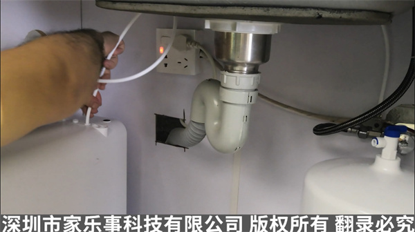 凈水器安裝過程 凈水器安裝過程